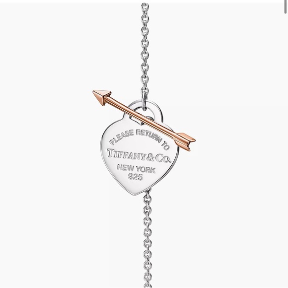 Tiffany’s Lovestruck heart tag pendant - Picture 3 of 9